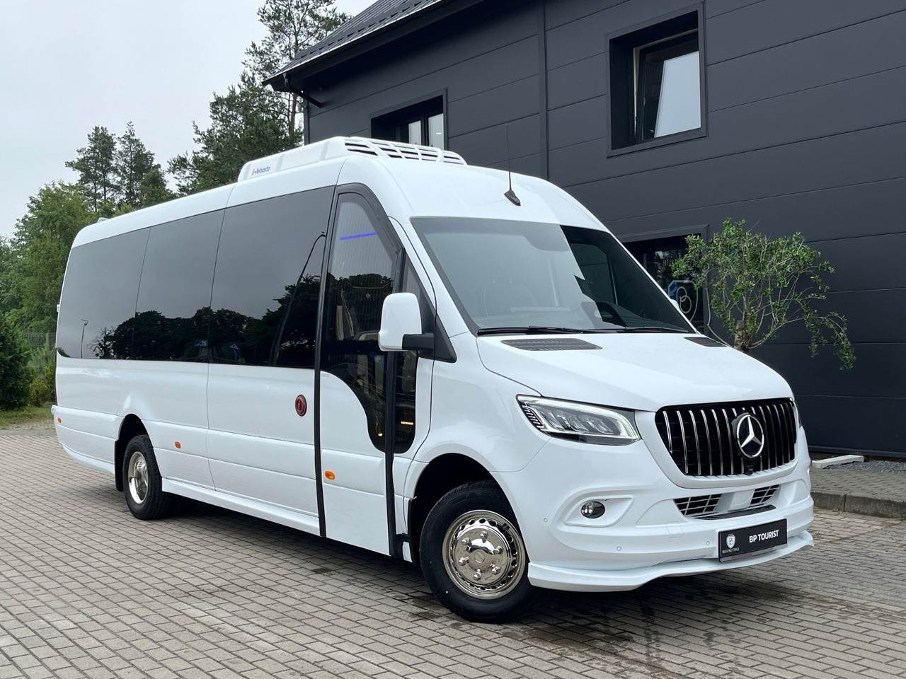 Mercedes-Benz Sprinter 519 TOURIST XL / 21 to 24 Seats / NEW! - Minibus, Furgão de passageiros: foto 1 Mercedes-Benz Sprinter 519 TOURIST XL / 21 to 24 Seats / NEW! - Minibus, Furgão de passageiros: foto 1