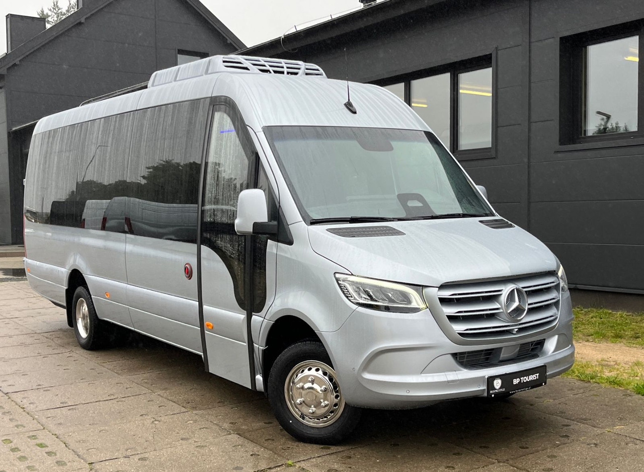 Mercedes-Benz Sprinter 519 TRANSFER XL / 22+1+1 / ON STOCK!!! Mercedes-Benz Sprinter 519 TOURIST XL / 21 to 24 Seats /NEW! - Minibus, Furgão de passageiros: foto 1 Mercedes-Benz Sprinter 519 TRANSFER XL / 22+1+1 / ON STOCK!!! Mercedes-Benz Sprinter 519 TOURIST XL / 21 to 24 Seats /NEW! - Minibus, Furgão de passageiros: foto 1