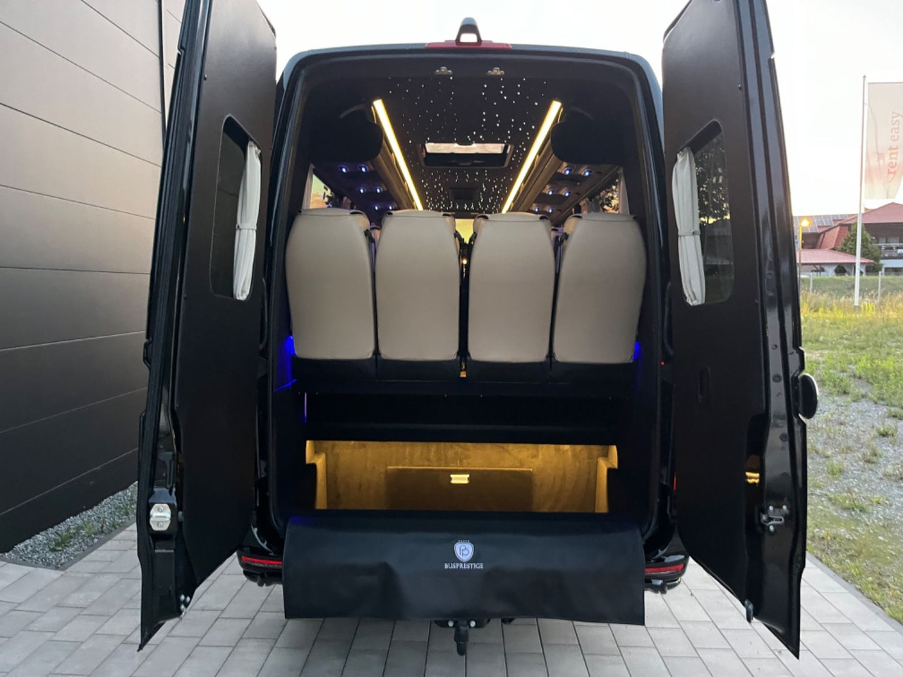 Mercedes-Benz Sprinter 519 XL /19+1+1/Luxury Bus /Coming Soon! Mercedes-Benz Sprinter 519 XL /19+1+1/Luxury /Panorama Windows - Minibus, Furgão de passageiros: foto 5 Mercedes-Benz Sprinter 519 XL /19+1+1/Luxury Bus /Coming Soon! Mercedes-Benz Sprinter 519 XL /19+1+1/Luxury /Panorama Windows - Minibus, Furgão de passageiros: foto 5