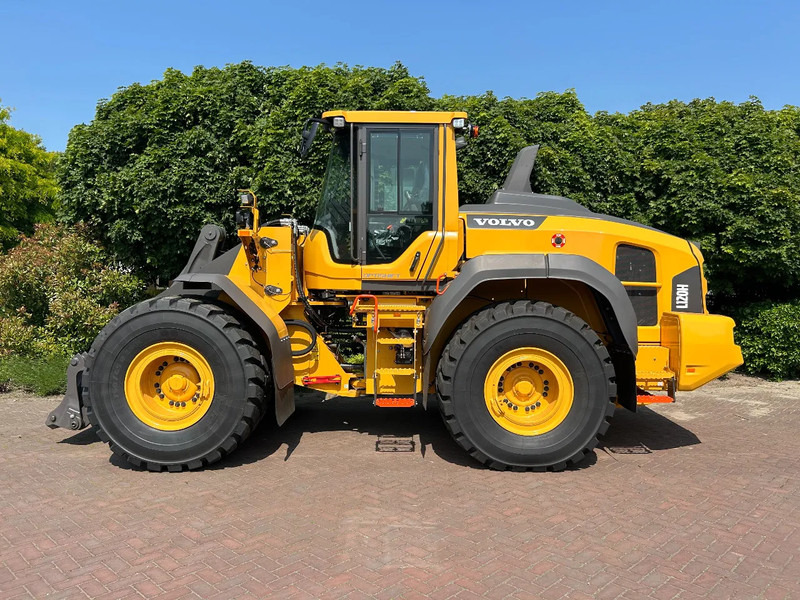 Volvo L120 H2 UNUSED Michelin 750/65 - Pá carregadora de rodas: foto 1 Volvo L120 H2 UNUSED Michelin 750/65 - Pá carregadora de rodas: foto 1