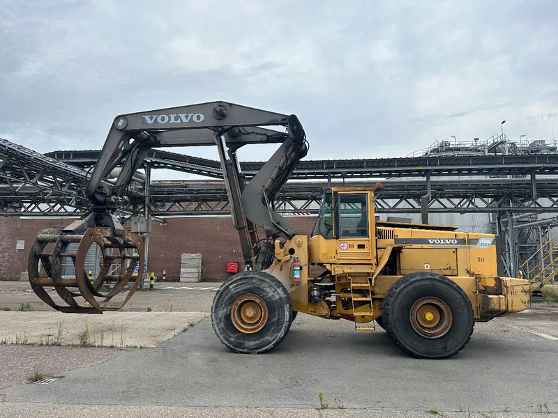 Volvo L180 C High Lift - Reboque florestal: foto 4 Volvo L180 C High Lift - Reboque florestal: foto 4
