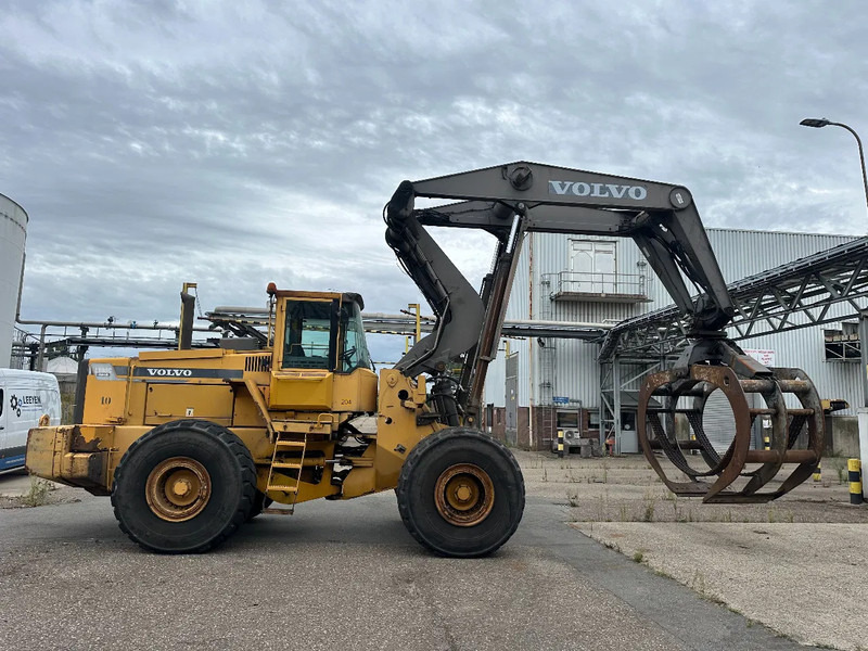 Volvo L180 C High Lift - Reboque florestal: foto 1 Volvo L180 C High Lift - Reboque florestal: foto 1