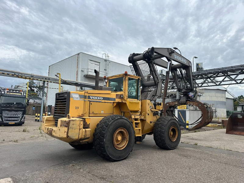 Volvo L180 C High Lift - Reboque florestal: foto 2 Volvo L180 C High Lift - Reboque florestal: foto 2