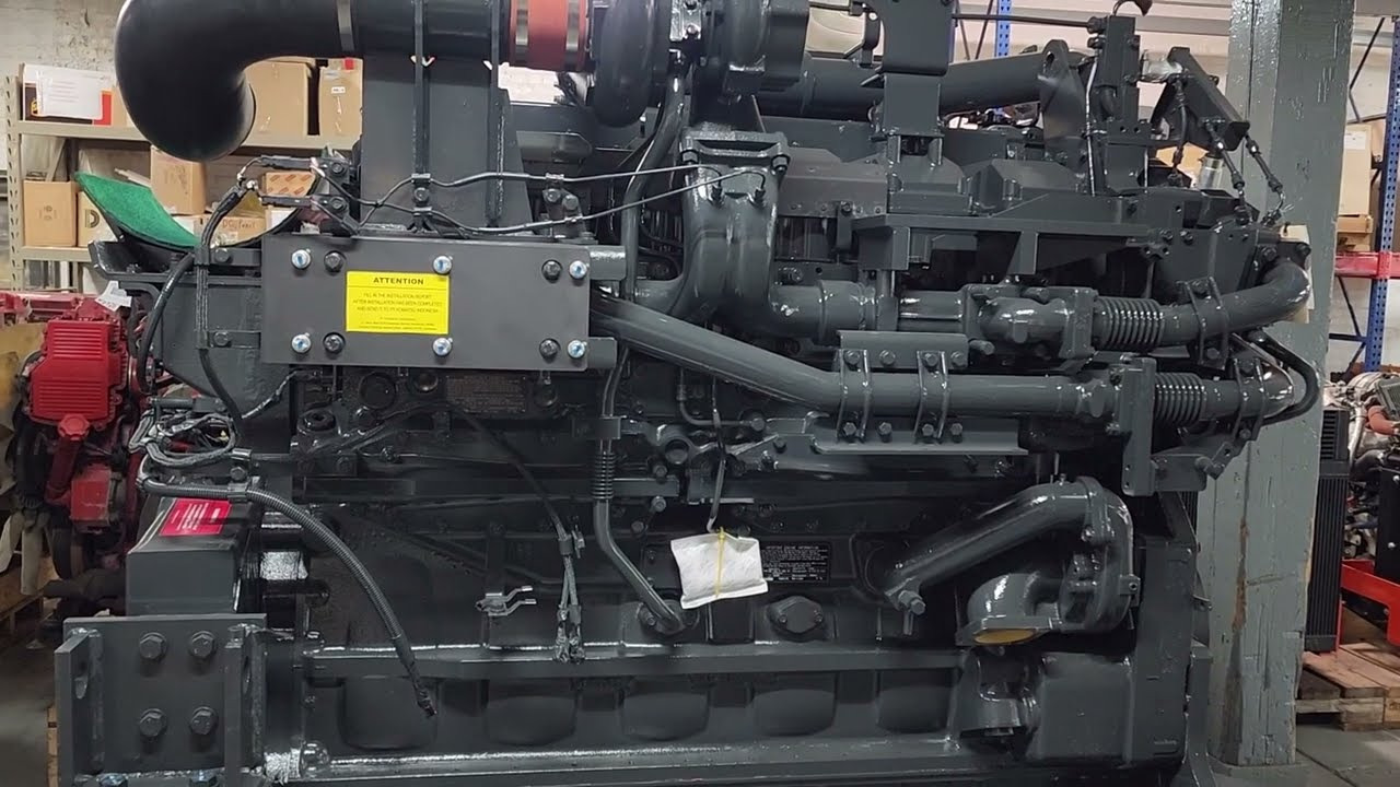 KOMATSU SAA6D170E-5 (Reman) - Motor por Escavadeira: foto 1 KOMATSU SAA6D170E-5 (Reman) - Motor por Escavadeira: foto 1