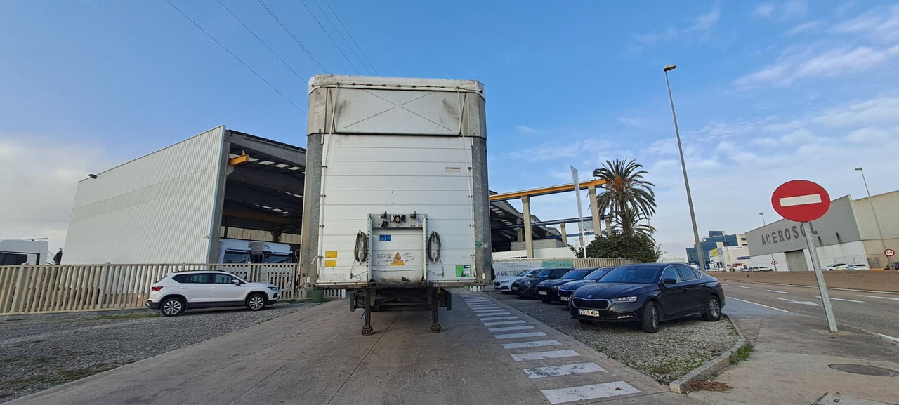 Schmitz Cargobull SCS24/L Varios - Semi-reboque de lona: foto 2 Schmitz Cargobull SCS24/L Varios - Semi-reboque de lona: foto 2