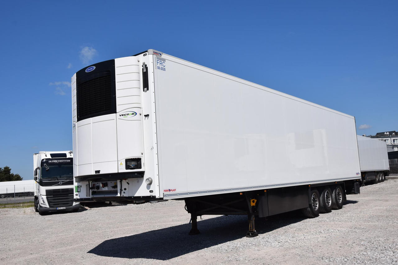 Schmitz Cargobull SKO FP 45 Carrier Vector 1550 - Semi-reboque frigorífico: foto 1 Schmitz Cargobull SKO FP 45 Carrier Vector 1550 - Semi-reboque frigorífico: foto 1