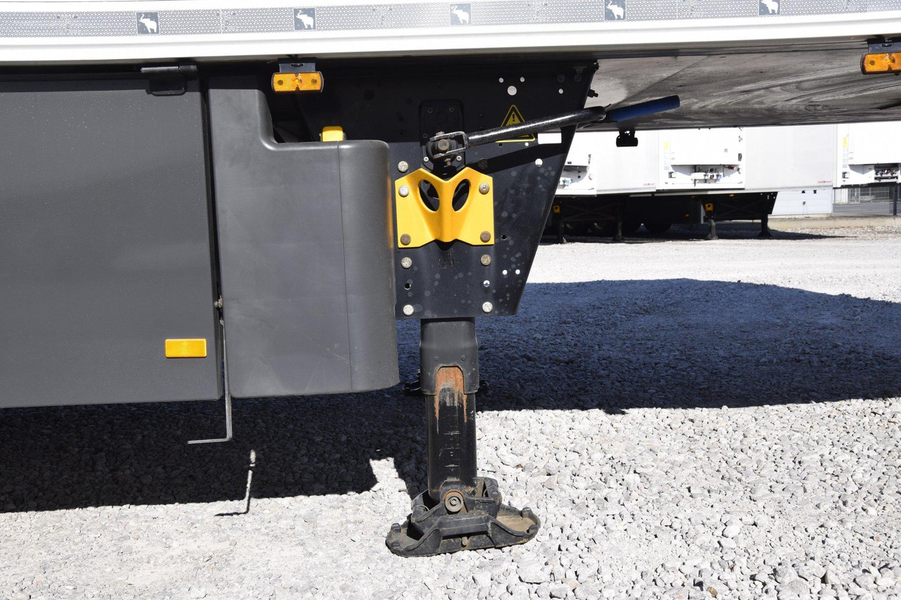 Semi-reboque frigorífico Schmitz Cargobull SKO FP 60 ThermoKing SLXi 300: foto 13