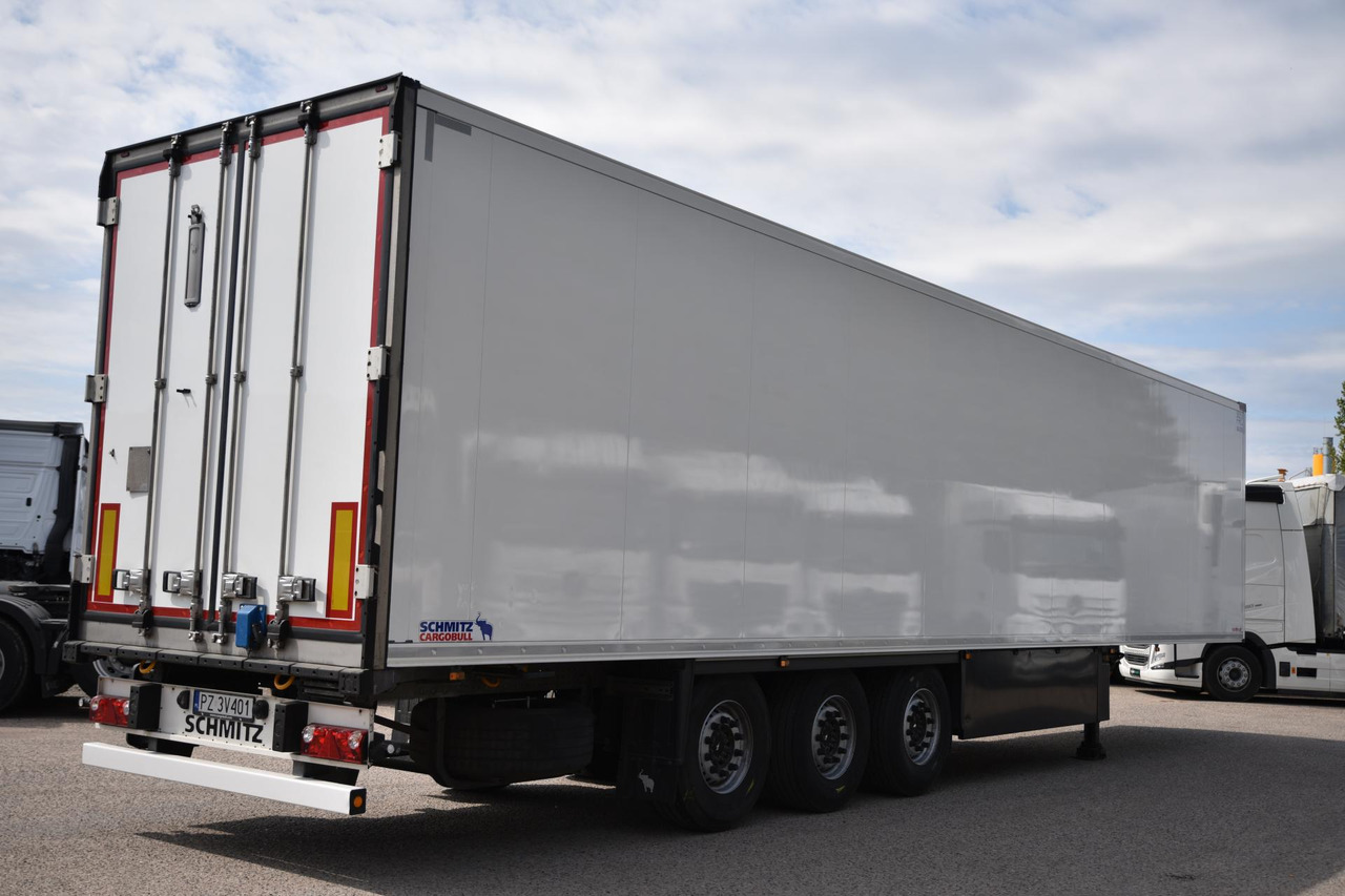 Schmitz Cargobull SKO FP 60 ThermoKing SLXi 300 - Semi-reboque frigorífico: foto 4 Schmitz Cargobull SKO FP 60 ThermoKing SLXi 300 - Semi-reboque frigorífico: foto 4