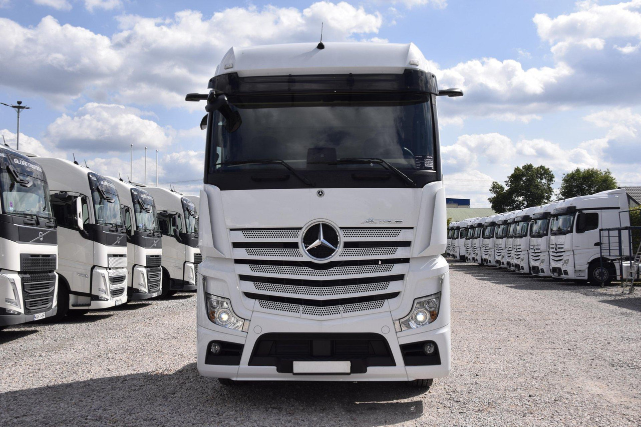 Mercedes-Benz Actros 5 1845 BigSpace - Tractor: foto 2 Mercedes-Benz Actros 5 1845 BigSpace - Tractor: foto 2