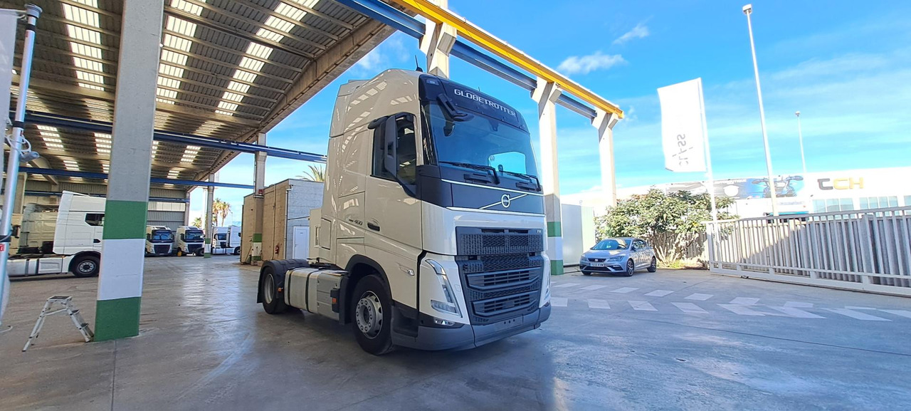 Volvo FH 460 Globetrotter XL Retarder - Tractor: foto 3 Volvo FH 460 Globetrotter XL Retarder - Tractor: foto 3