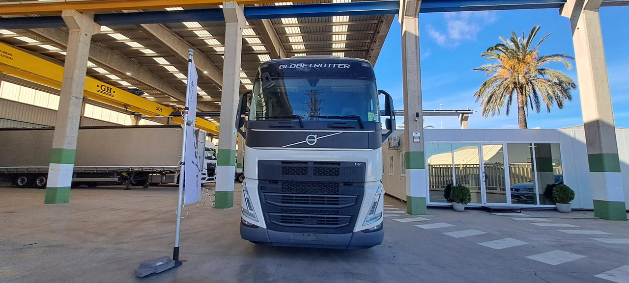 Volvo FH 460 Globetrotter XL Retarder - Tractor: foto 2 Volvo FH 460 Globetrotter XL Retarder - Tractor: foto 2