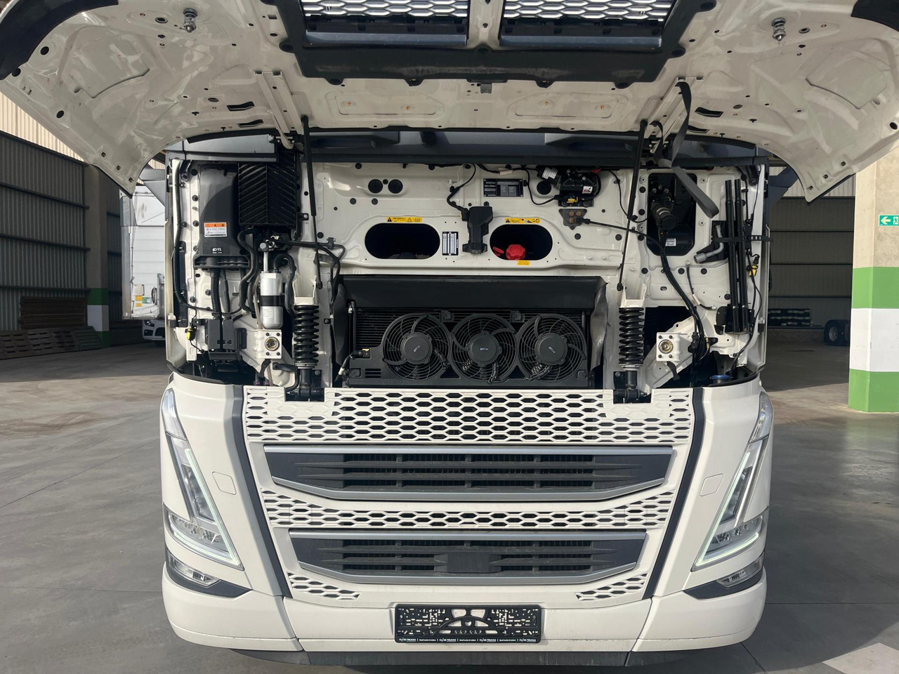 Tractor Volvo FH 460 Globetrotter XL i-Save: foto 8