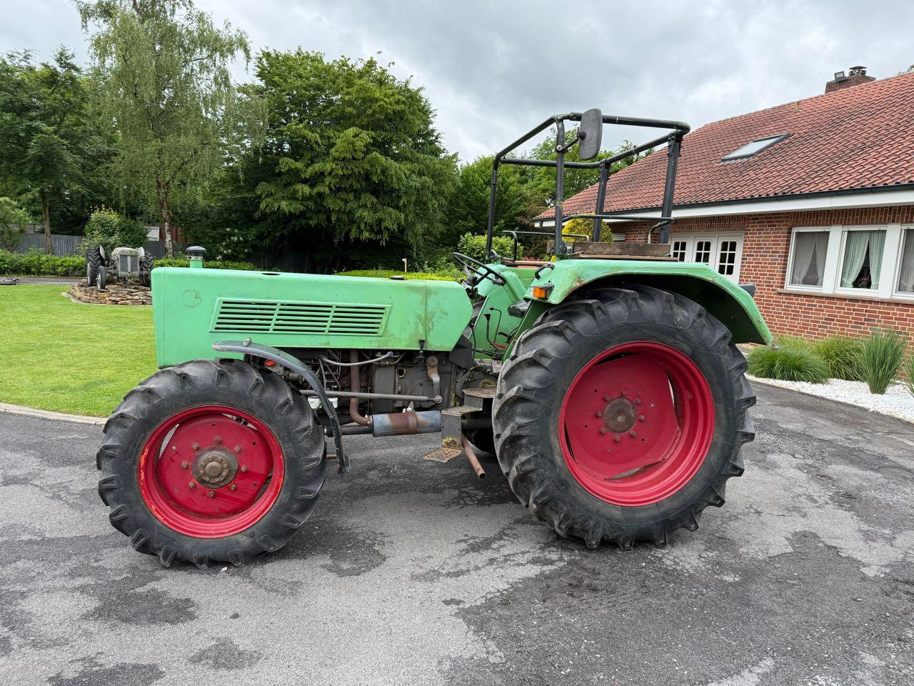 Fendt Farmer 106 (FWA 268S) - Trator: foto 3 Fendt Farmer 106 (FWA 268S) - Trator: foto 3