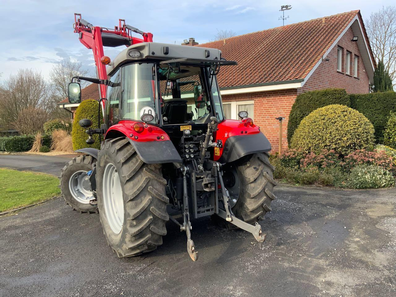 Massey Ferguson MF 5709 S - Trator: foto 2 Massey Ferguson MF 5709 S - Trator: foto 2