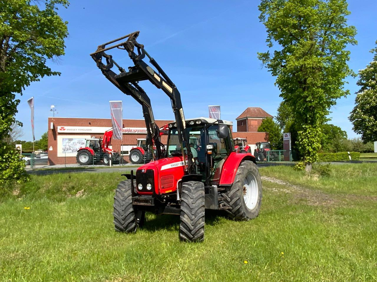 Massey Ferguson MF 6470 mit Frontlader - Trator: foto 2 Massey Ferguson MF 6470 mit Frontlader - Trator: foto 2