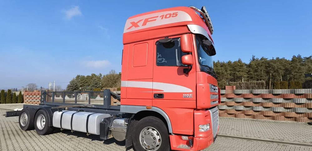 DAF XF510 /SKRĘTNA PODNOSZONA OŚ/6X2 - Camião chassi: foto 2 DAF XF510 /SKRĘTNA PODNOSZONA OŚ/6X2 - Camião chassi: foto 2