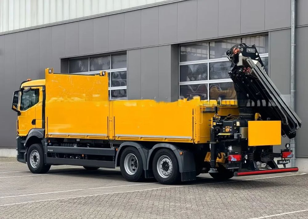 MAN TGS 26.430 6x2-4 – platforma z żurawiem FASSI F235- Euro 6 - Camião grua, Camião de caixa aberta/ Plataforma: foto 3 MAN TGS 26.430 6x2-4 – platforma z żurawiem FASSI F235- Euro 6 - Camião grua, Camião de caixa aberta/ Plataforma: foto 3