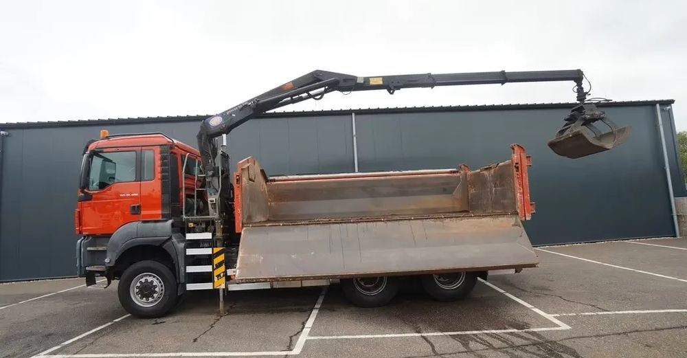 MAN TGS 28.400 / 6x6 / WYWROTKA 2-STRONNA Z HDS HMF 1643 Z2/ EURO 5 - Camião basculante: foto 5 MAN TGS 28.400 / 6x6 / WYWROTKA 2-STRONNA Z HDS HMF 1643 Z2/ EURO 5 - Camião basculante: foto 5