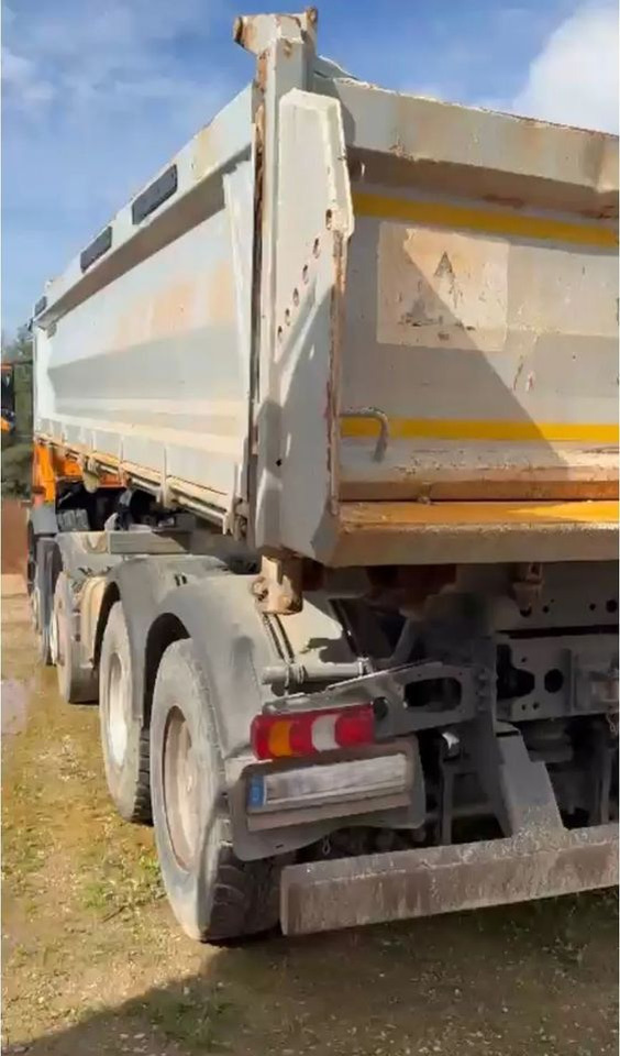 Mercedes-Benz AROCS 4143 8x4 | BORTMATIC - wywrotka trójstronna  | Retarder |Zawieszenie na resorach | - Camião basculante: foto 3 Mercedes-Benz AROCS 4143 8x4 | BORTMATIC - wywrotka trójstronna  | Retarder |Zawieszenie na resorach | - Camião basculante: foto 3