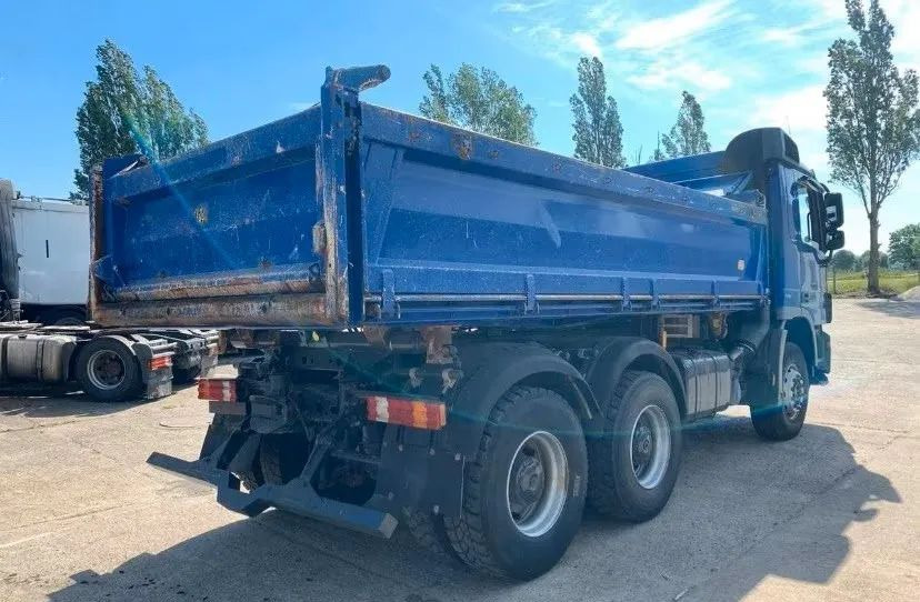 Mercedes-Benz Actros 3344 6x4 / Wywrotka trójstronna Miller / Euro 5 / - Camião basculante: foto 3 Mercedes-Benz Actros 3344 6x4 / Wywrotka trójstronna Miller / Euro 5 / - Camião basculante: foto 3