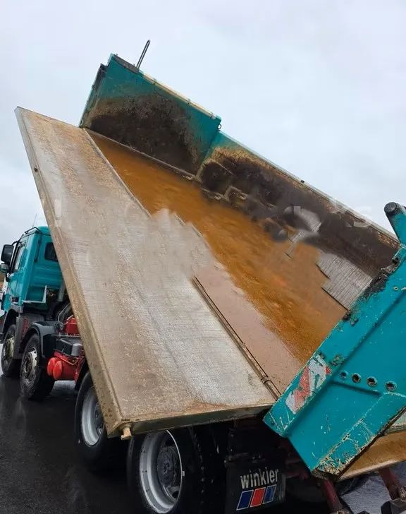 Camião basculante Mercedes-Benz Actros 3544 / 4144 •EPS •Wywrotka trójstronna  • 8x4 • Meiller BORDMATIK • Euro5 •: foto 17