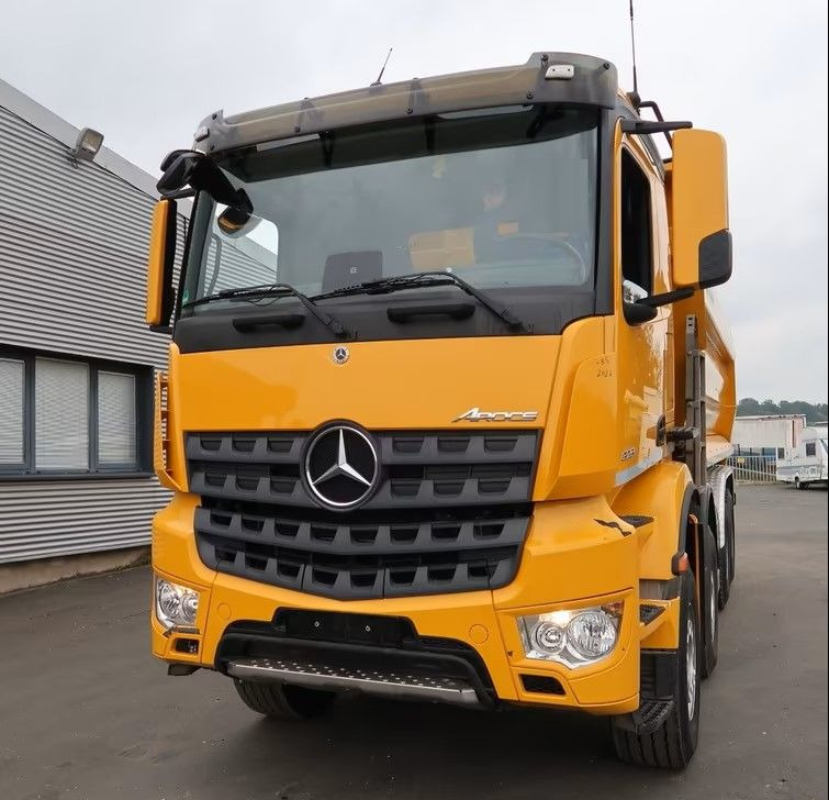 Mercedes-Benz Arocs 3251 8x4 | 510 KM | Euro 6d | Navi | Wywrotka Trójstronna | 215 600 km !! - Camião basculante: foto 3 Mercedes-Benz Arocs 3251 8x4 | 510 KM | Euro 6d | Navi | Wywrotka Trójstronna | 215 600 km !! - Camião basculante: foto 3