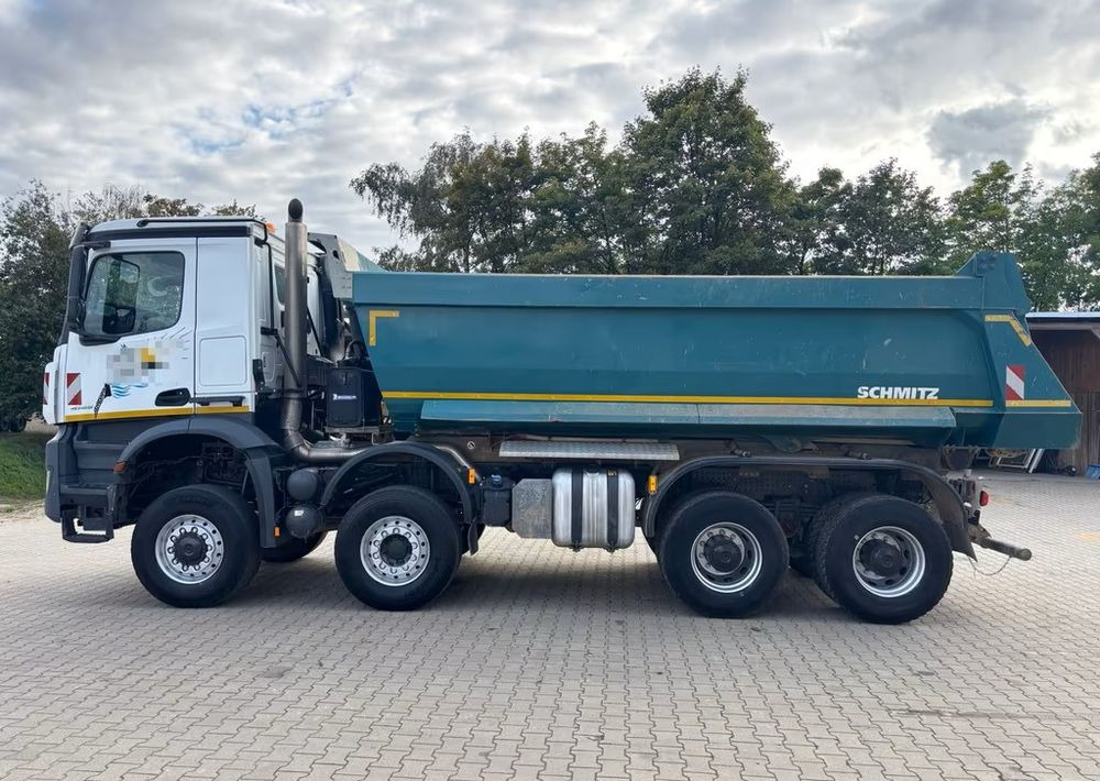 Mercedes-Benz Arocs 4145 AK 8x6 | Wywrotka trójstronna Schmitz Mulde | Klima | Kamera | - Camião basculante: foto 4 Mercedes-Benz Arocs 4145 AK 8x6 | Wywrotka trójstronna Schmitz Mulde | Klima | Kamera | - Camião basculante: foto 4