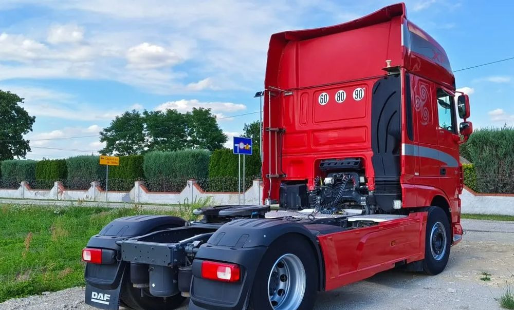 DAF XF 530 Super Space Cab | RETARDER | KLIMATYZACJA | EURO 6 | 2018 | 530 000 km - Tractor: foto 3 DAF XF 530 Super Space Cab | RETARDER | KLIMATYZACJA | EURO 6 | 2018 | 530 000 km - Tractor: foto 3
