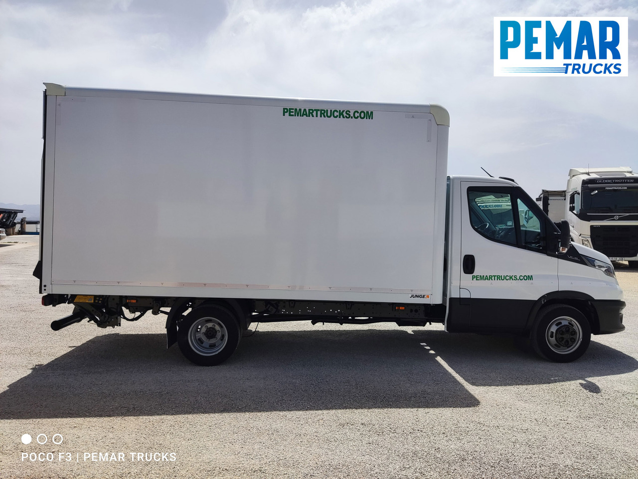 IVECO DAILY 35C16 CAJA CERRADA DOBLE RUEDA - Furgão: foto 4 IVECO DAILY 35C16 CAJA CERRADA DOBLE RUEDA - Furgão: foto 4