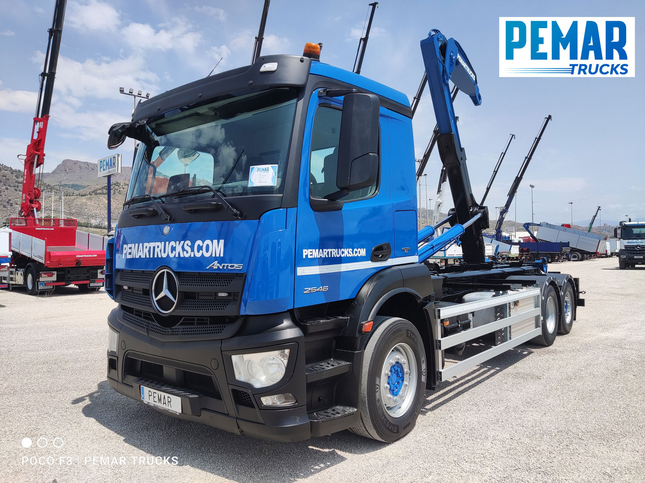 MERCEDES-BENZ ANTOS 2546 6X2 MULTILIFT - Camião transportador de contêineres/ Caixa móvel: foto 1 MERCEDES-BENZ ANTOS 2546 6X2 MULTILIFT - Camião transportador de contêineres/ Caixa móvel: foto 1