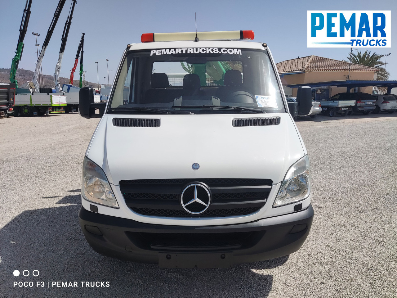 MERCEDES-BENZ SPRINTER 515 CDI GRUA CAJA FIJA 150 CV - Camião de caixa aberta/ Plataforma, Camião grua: foto 2 MERCEDES-BENZ SPRINTER 515 CDI GRUA CAJA FIJA 150 CV - Camião de caixa aberta/ Plataforma, Camião grua: foto 2