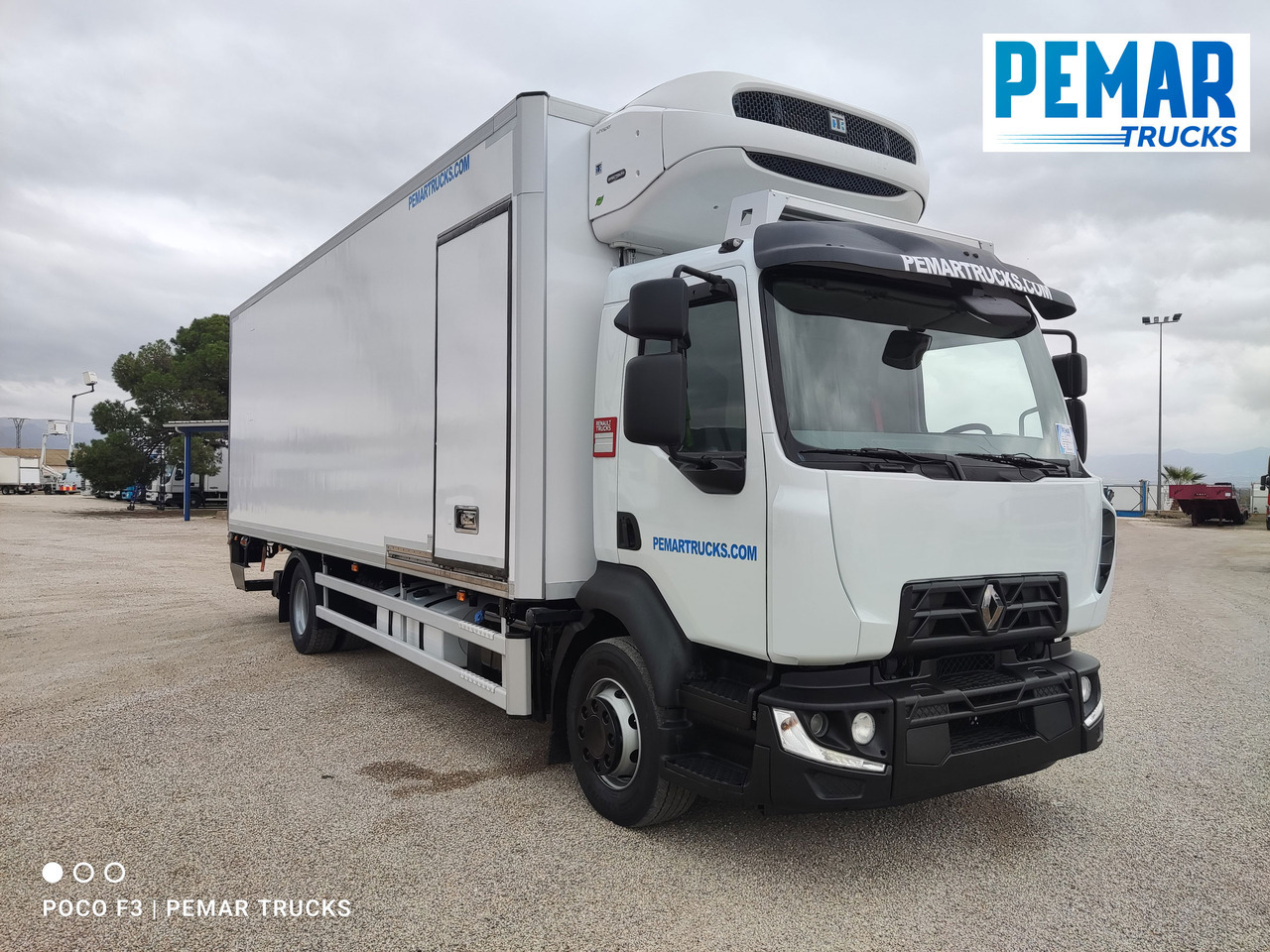 RENAULT MIDLUM D16 240 EURO 6 - Camião frigorífico: foto 3 RENAULT MIDLUM D16 240 EURO 6 - Camião frigorífico: foto 3