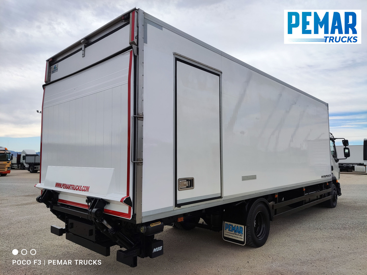 VOLVO FL 240 FRIGORIFICO 14T - Camião frigorífico: foto 5 VOLVO FL 240 FRIGORIFICO 14T - Camião frigorífico: foto 5