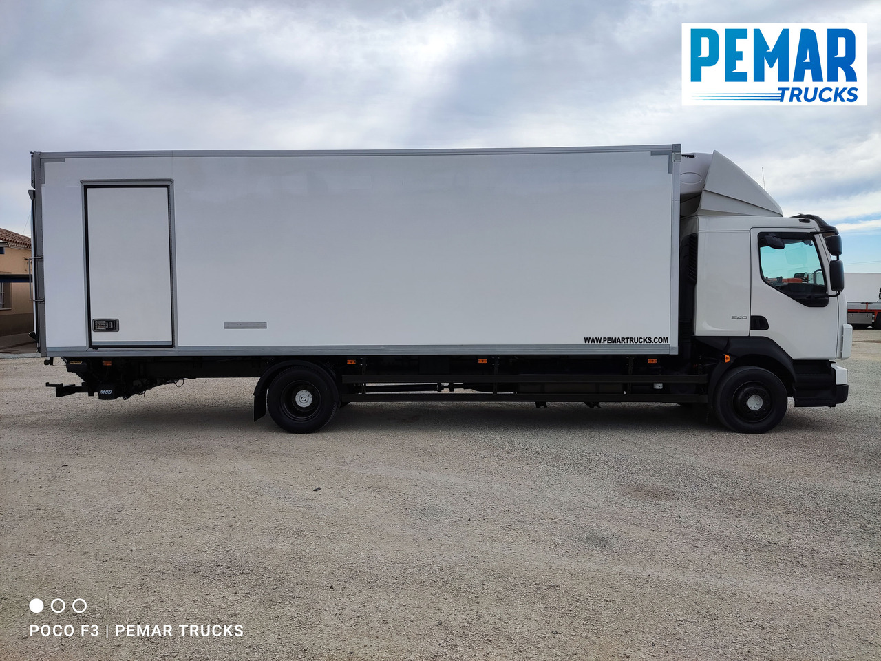VOLVO FL 240 FRIGORIFICO 14T - Camião frigorífico: foto 4 VOLVO FL 240 FRIGORIFICO 14T - Camião frigorífico: foto 4