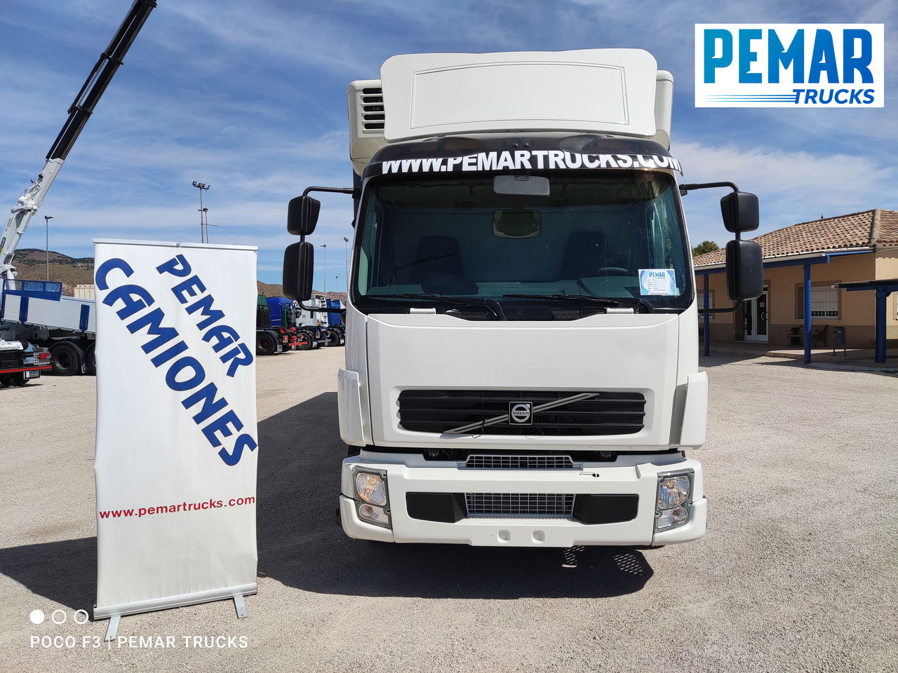 VOLVO FL 240 FRIGORIFICO 14T - Camião frigorífico: foto 2 VOLVO FL 240 FRIGORIFICO 14T - Camião frigorífico: foto 2