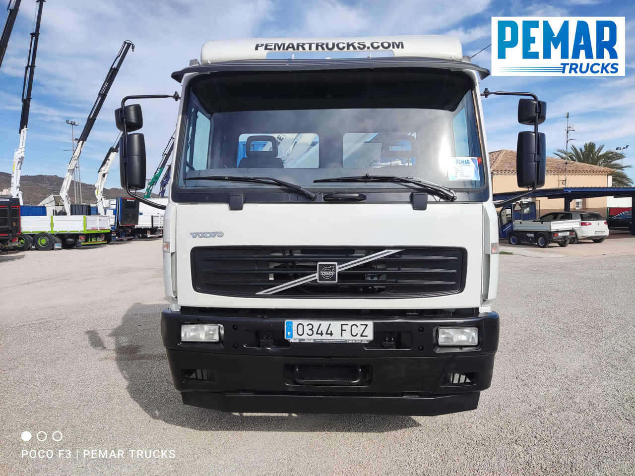 VOLVO FL 250 GRUA CAJA FIJA - Camião de caixa aberta/ Plataforma, Camião grua: foto 3 VOLVO FL 250 GRUA CAJA FIJA - Camião de caixa aberta/ Plataforma, Camião grua: foto 3