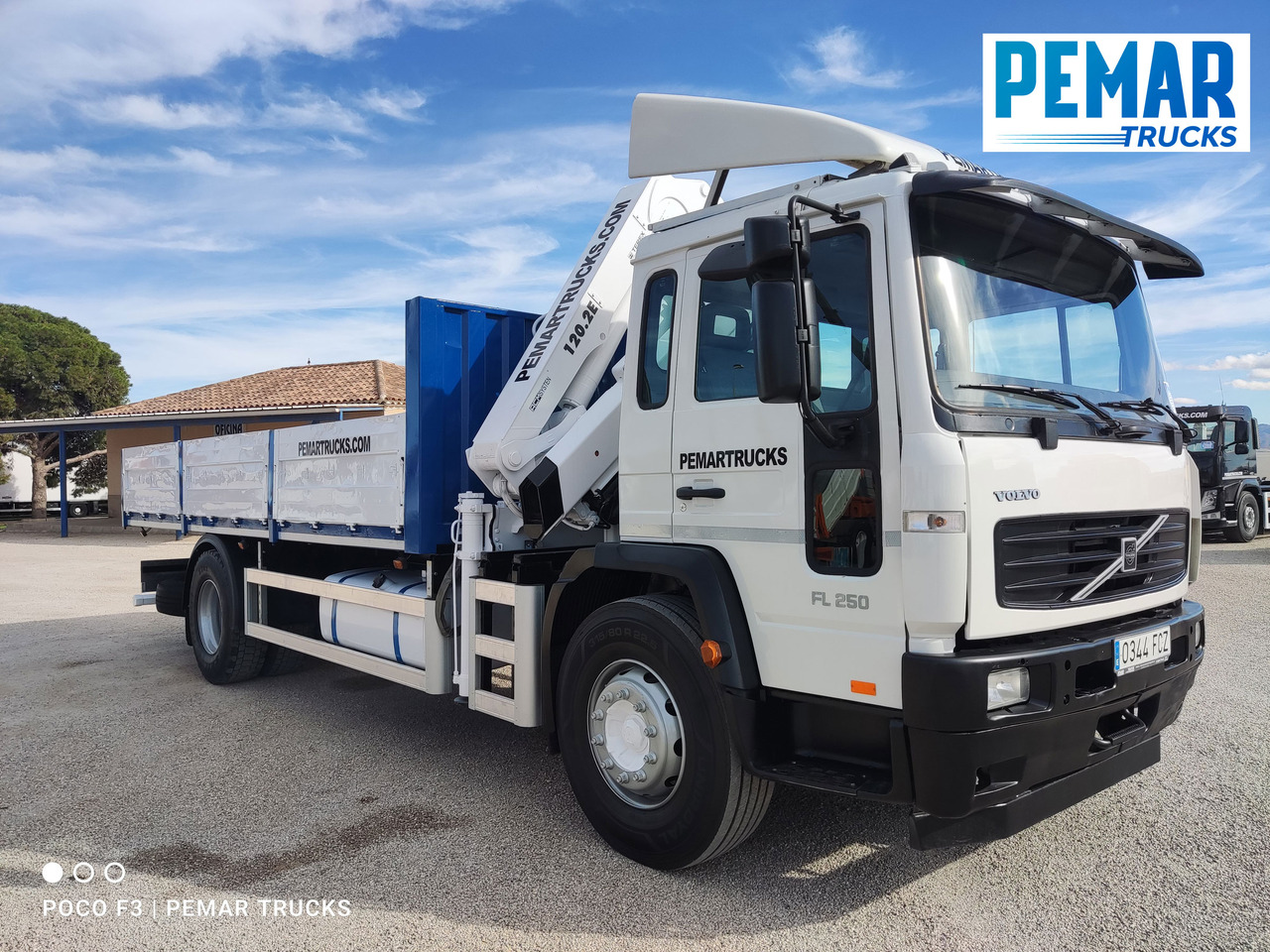 VOLVO FL 250 GRUA CAJA FIJA - Camião de caixa aberta/ Plataforma, Camião grua: foto 4 VOLVO FL 250 GRUA CAJA FIJA - Camião de caixa aberta/ Plataforma, Camião grua: foto 4