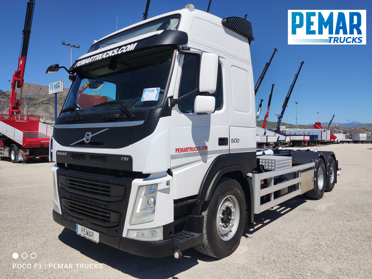 VOLVO FM 500 6X2 GANCHO MULTILIFT - Camião transportador de contêineres/ Caixa móvel: foto 2 VOLVO FM 500 6X2 GANCHO MULTILIFT - Camião transportador de contêineres/ Caixa móvel: foto 2