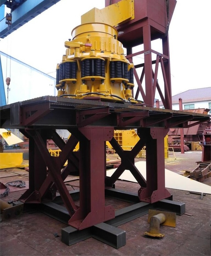 Kinglink KLC1000 100TPH Silex Stone Cone Crusher - Britador de cone: foto 4 Kinglink KLC1000 100TPH Silex Stone Cone Crusher - Britador de cone: foto 4