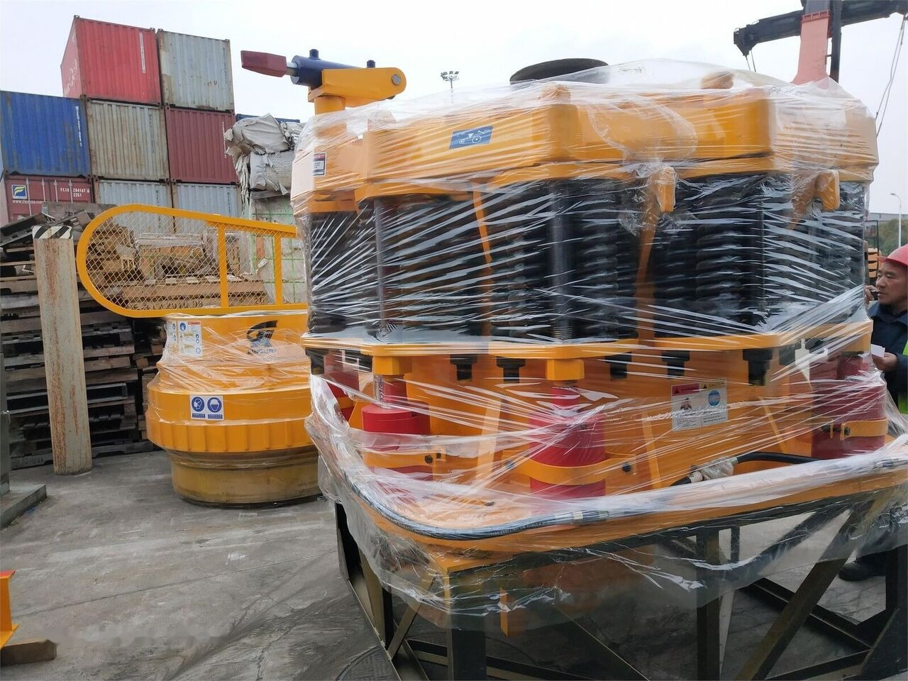 Britador de cone novo Kinglink KLM1300 MINYU Cone Crusher | Copper: foto 7