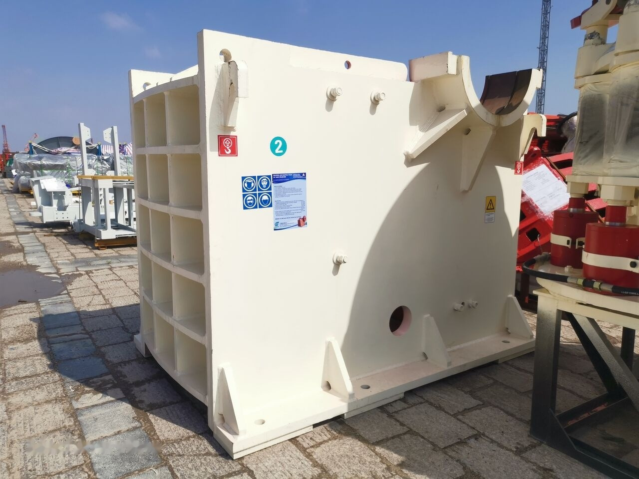 Kinglink PE3042 Granite Jaw Crusher for Nigeria Quarry - Britador de mandíbula: foto 1 Kinglink PE3042 Granite Jaw Crusher for Nigeria Quarry - Britador de mandíbula: foto 1