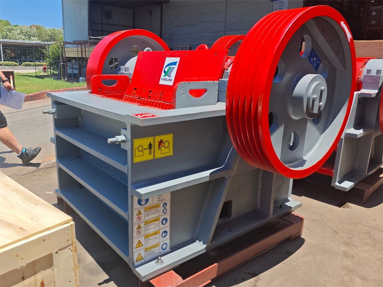 Kinglink PEX250x1000 | PEX1039 Secondary Stone Jaw Crusher - Britador de mandíbula: foto 3 Kinglink PEX250x1000 | PEX1039 Secondary Stone Jaw Crusher - Britador de mandíbula: foto 3