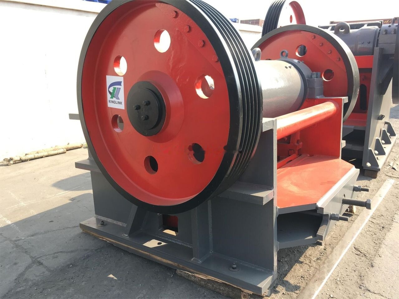 Kinglink PEX300X1300 Secondary Fine Jaw Crusher | 100TPH - Britador de mandíbula: foto 2 Kinglink PEX300X1300 Secondary Fine Jaw Crusher | 100TPH - Britador de mandíbula: foto 2