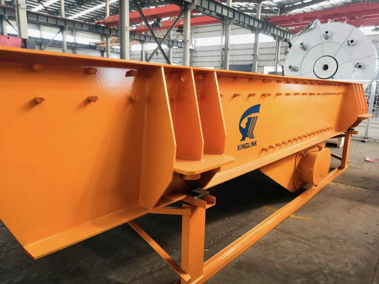 Kinglink Vibrating Grizzly Feeder 5220 | Stone Crushing Plant - Britador: foto 2 Kinglink Vibrating Grizzly Feeder 5220 | Stone Crushing Plant - Britador: foto 2