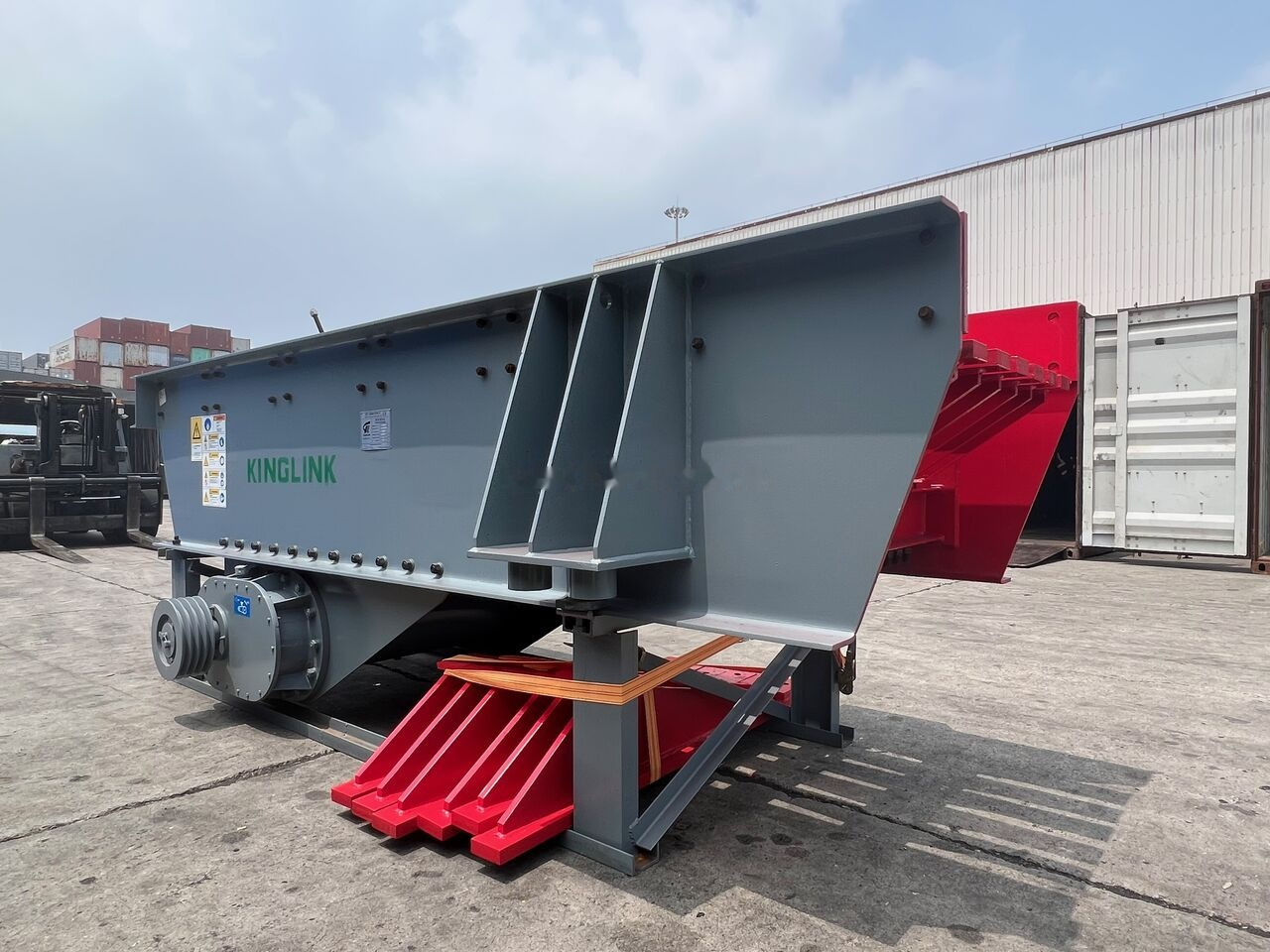 Kinglink Vibrating Grizzly Feeder ZSW380X96 | 150TPH - Máquina de mineração: foto 4 Kinglink Vibrating Grizzly Feeder ZSW380X96 | 150TPH - Máquina de mineração: foto 4