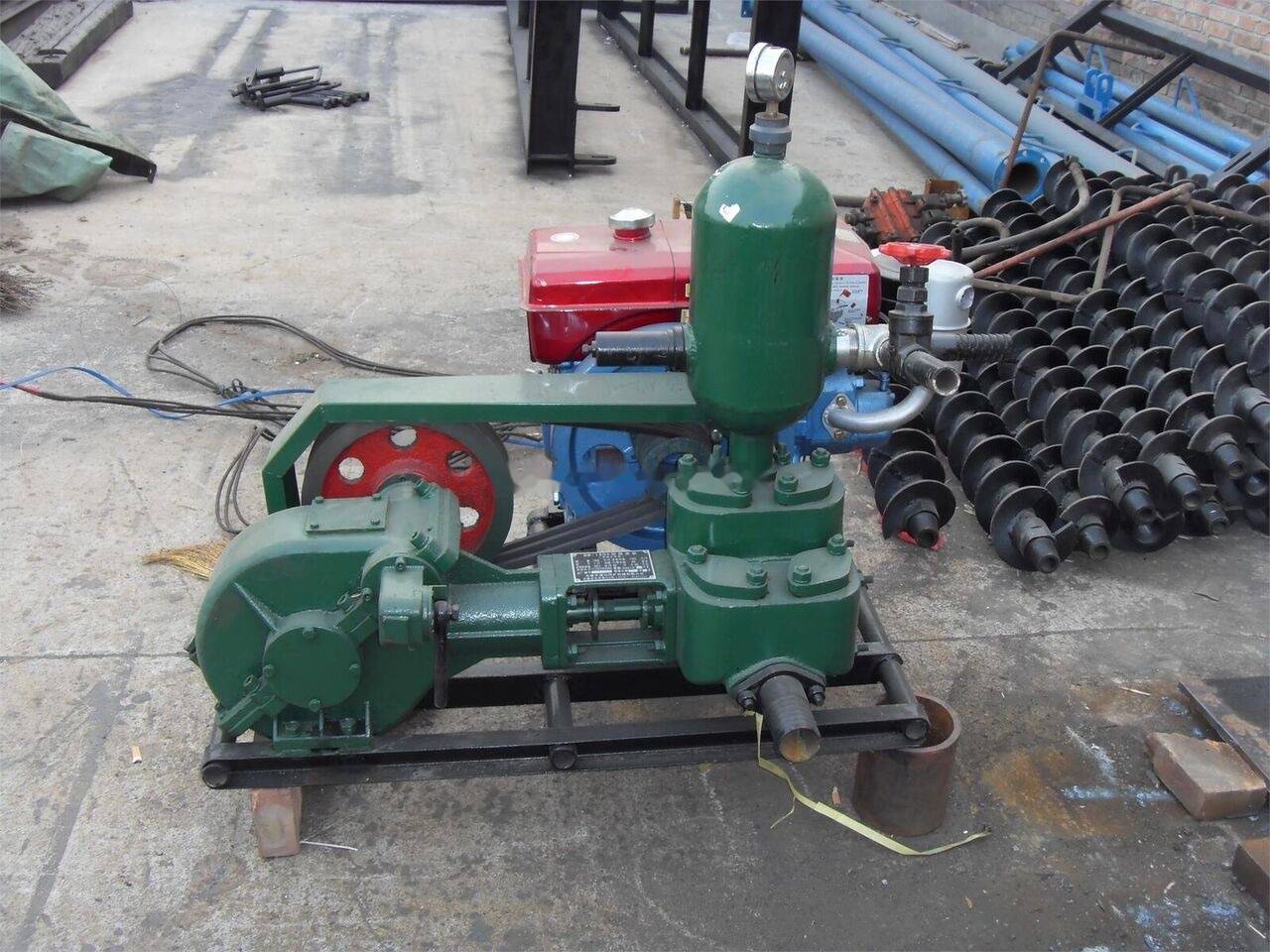 Kinglink XY-1B-1 Crawler Mounted Drilling Rig - Máquina de perfuração: foto 4 Kinglink XY-1B-1 Crawler Mounted Drilling Rig - Máquina de perfuração: foto 4