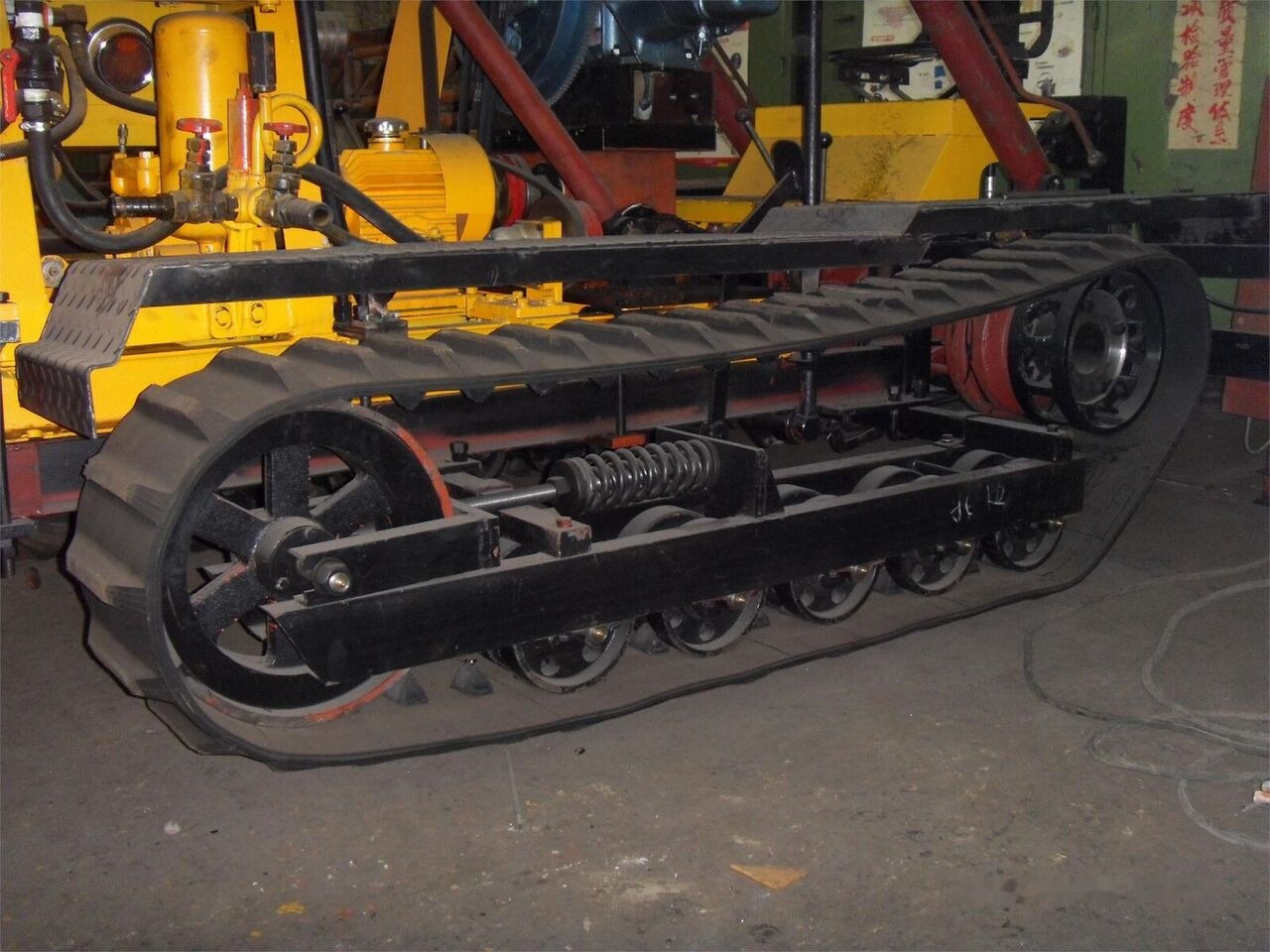 Kinglink XY-1B-1 Crawler Mounted Drilling Rig - Máquina de perfuração: foto 5 Kinglink XY-1B-1 Crawler Mounted Drilling Rig - Máquina de perfuração: foto 5