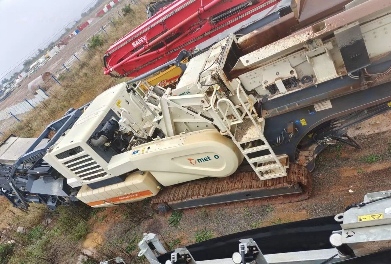Metso Lokotrack LT1213S - Britador de impacto: foto 5 Metso Lokotrack LT1213S - Britador de impacto: foto 5