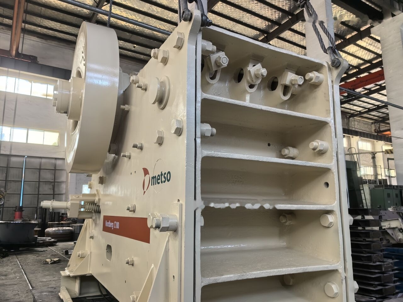 Metso Renewed Nordberg C100 Jaw Crusher - Britador de mandíbula: foto 1 Metso Renewed Nordberg C100 Jaw Crusher - Britador de mandíbula: foto 1