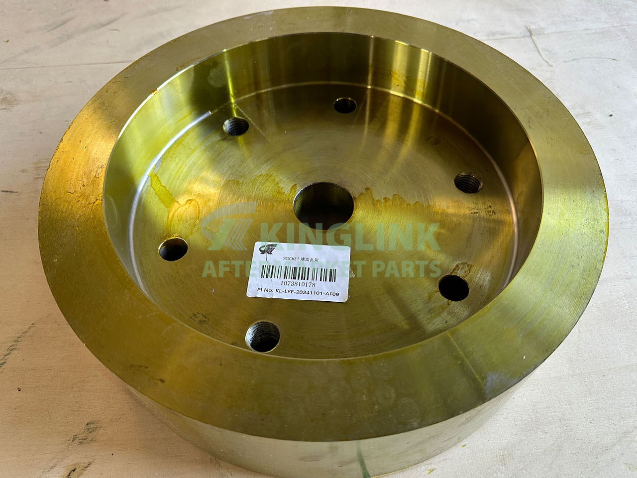 KINGLINK Cast Steel Socket 1073810178 For HP200 Cone Crusher - Peça de reposição por Máquina de construção: foto 3 KINGLINK Cast Steel Socket 1073810178 For HP200 Cone Crusher - Peça de reposição por Máquina de construção: foto 3
